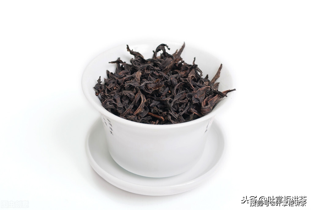 大红袍：青茶翘楚，承载报恩精神的茗茶及其由来  第3张