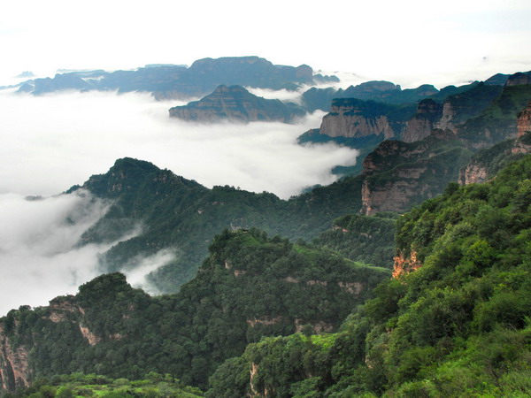 武当山：湖北十堰道教圣地，世界文化遗产胜境