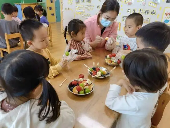 和顺幼儿园传统文化活动：体验糖葫芦制作与品尝  第10张