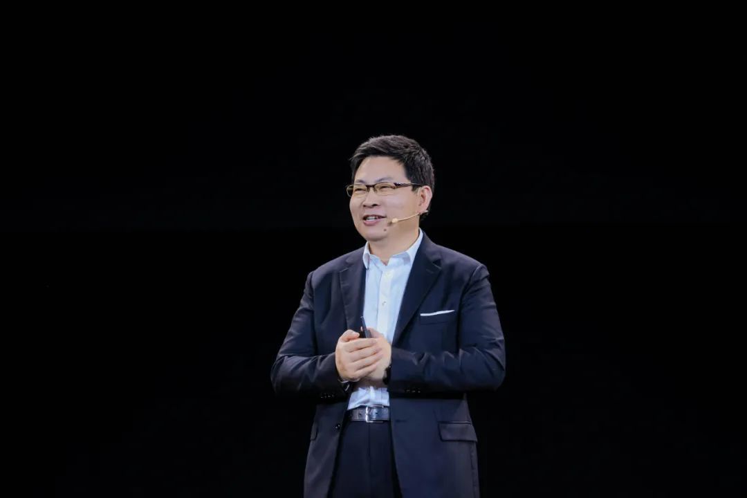 华为Mate品牌盛典：史上最强Mate70系列及多款新品震撼发布  第1张