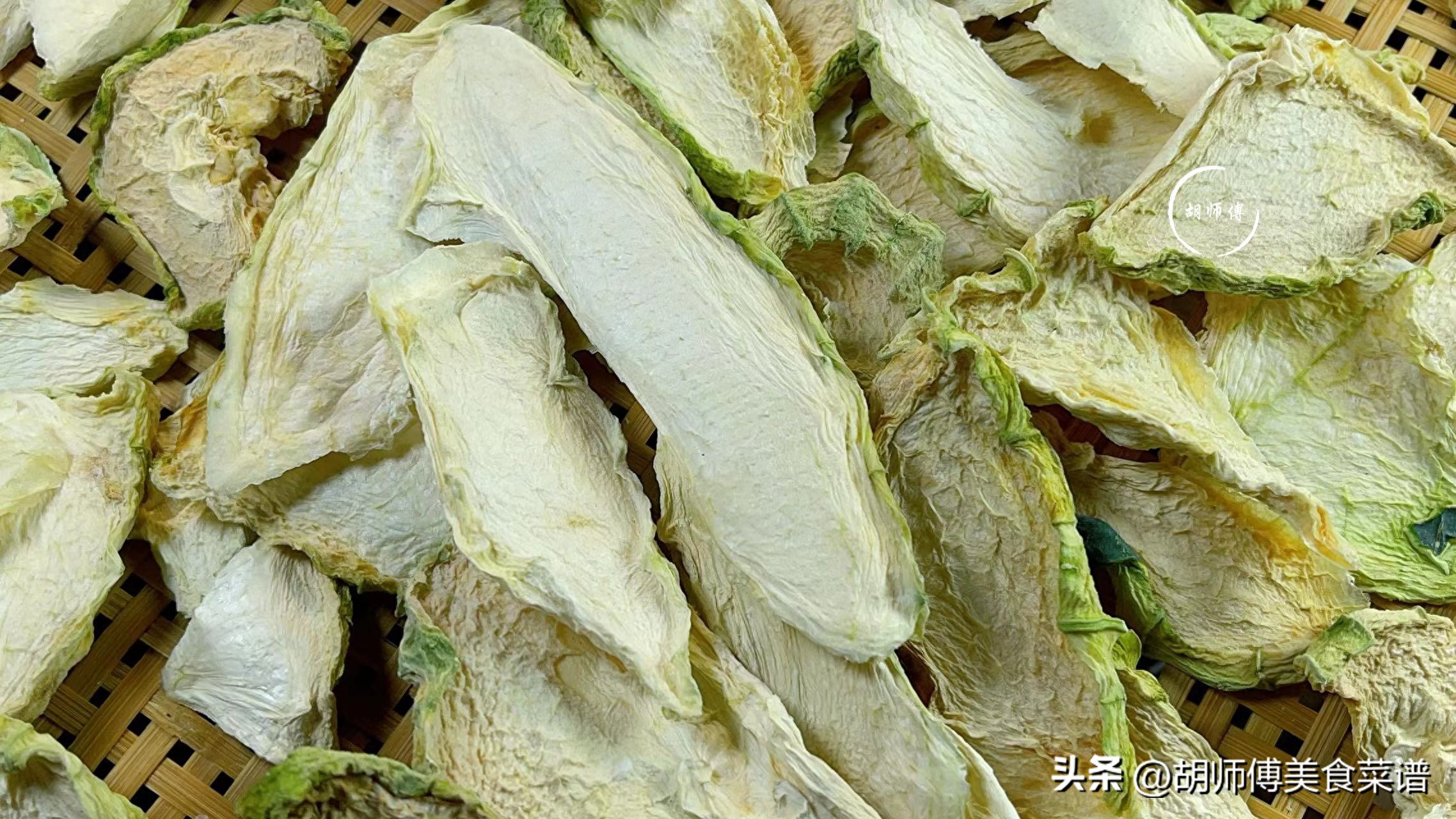 冬天必备：晒干冬瓜炖肉，营养丰富，健康美味，省时省力  第1张