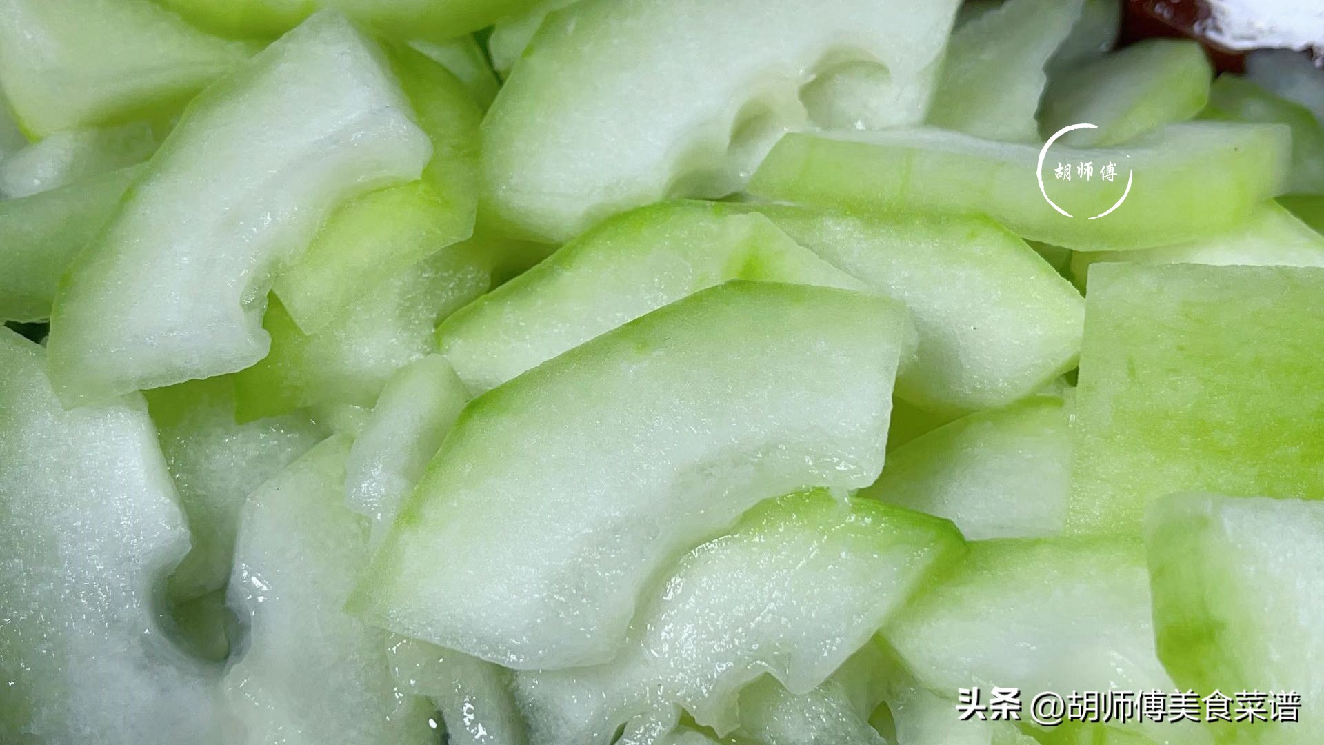 冬天必备：晒干冬瓜炖肉，营养丰富，健康美味，省时省力  第4张