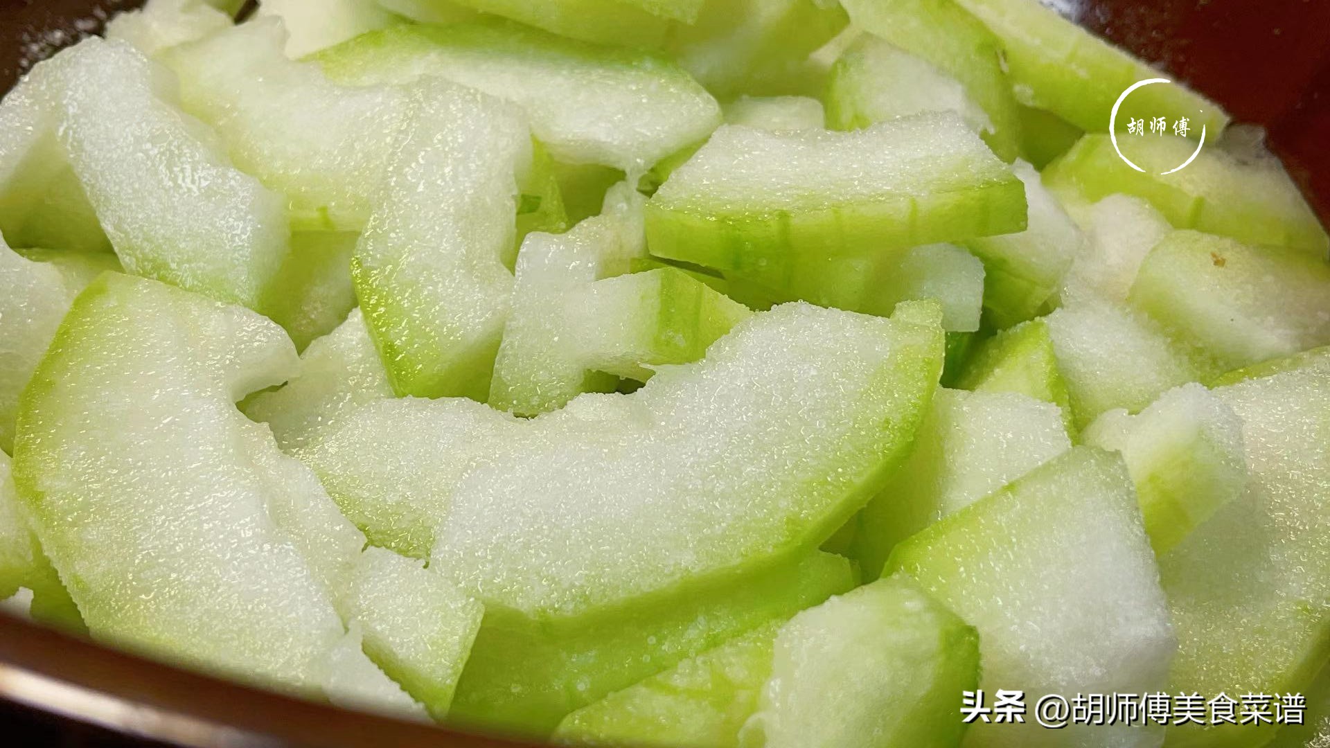 冬天必备：晒干冬瓜炖肉，营养丰富，健康美味，省时省力  第5张