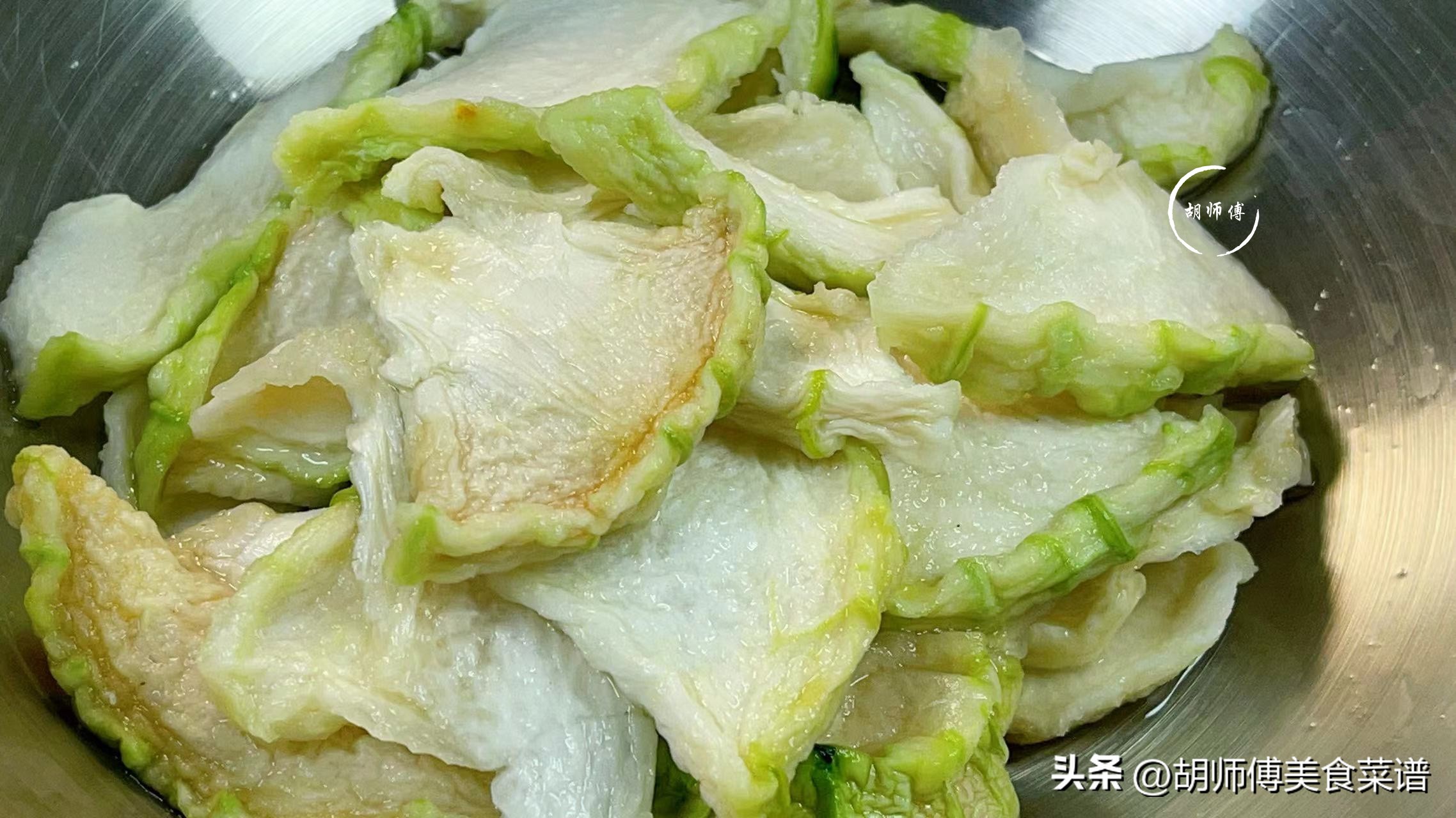 冬天必备：晒干冬瓜炖肉，营养丰富，健康美味，省时省力  第8张