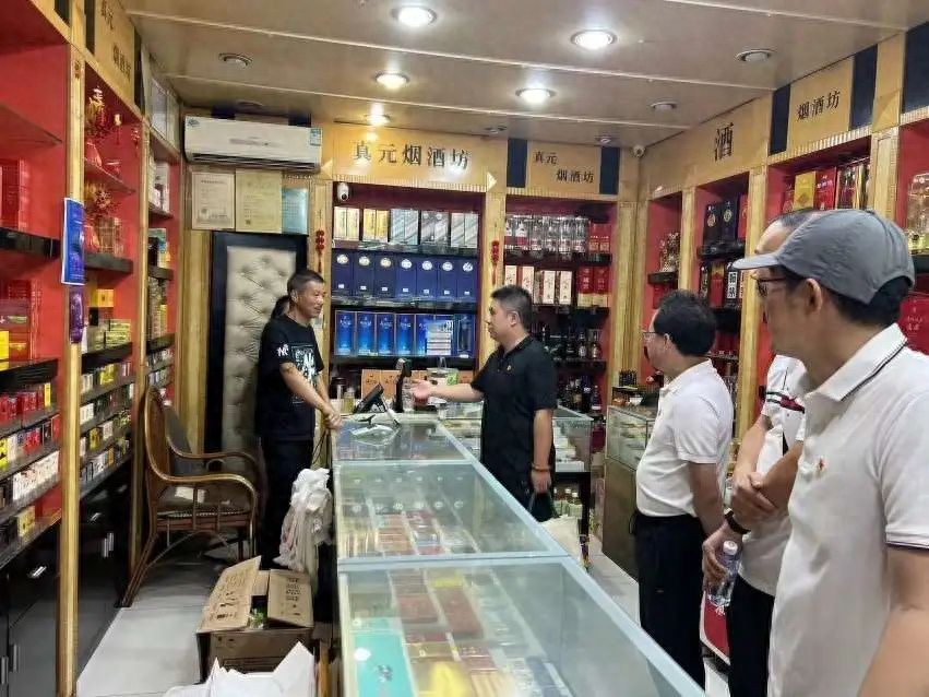 王巍卿：打通服务群众最后一公里，引领街区发展的主心骨