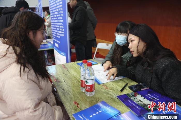 智汇河湟·才聚海东：青海大学与海东市政府签署战略合作框架协议  第2张