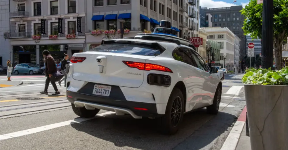 Waymo无人驾驶出租车服务Waymo One在洛杉矶全面开放，业务迎来快速增长  第2张