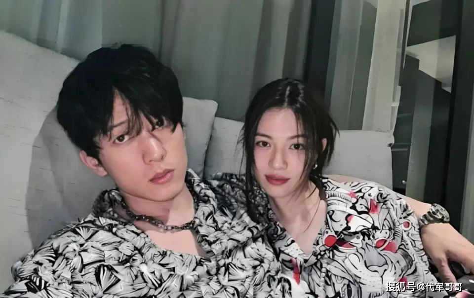 芳华女主角苗苗、钟楚曦、杨采钰：七年后的不同人生轨迹  第7张