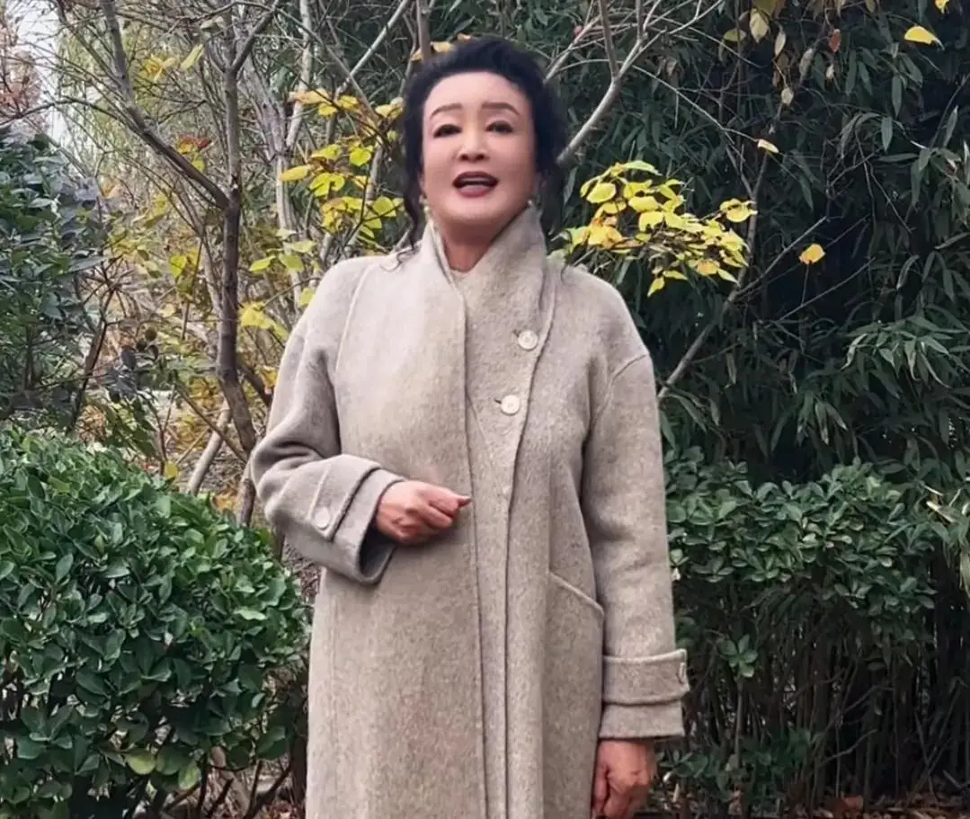 一路繁花官宣嘉宾阵容，张兰缺席引发热议，网友猜测不断  第2张