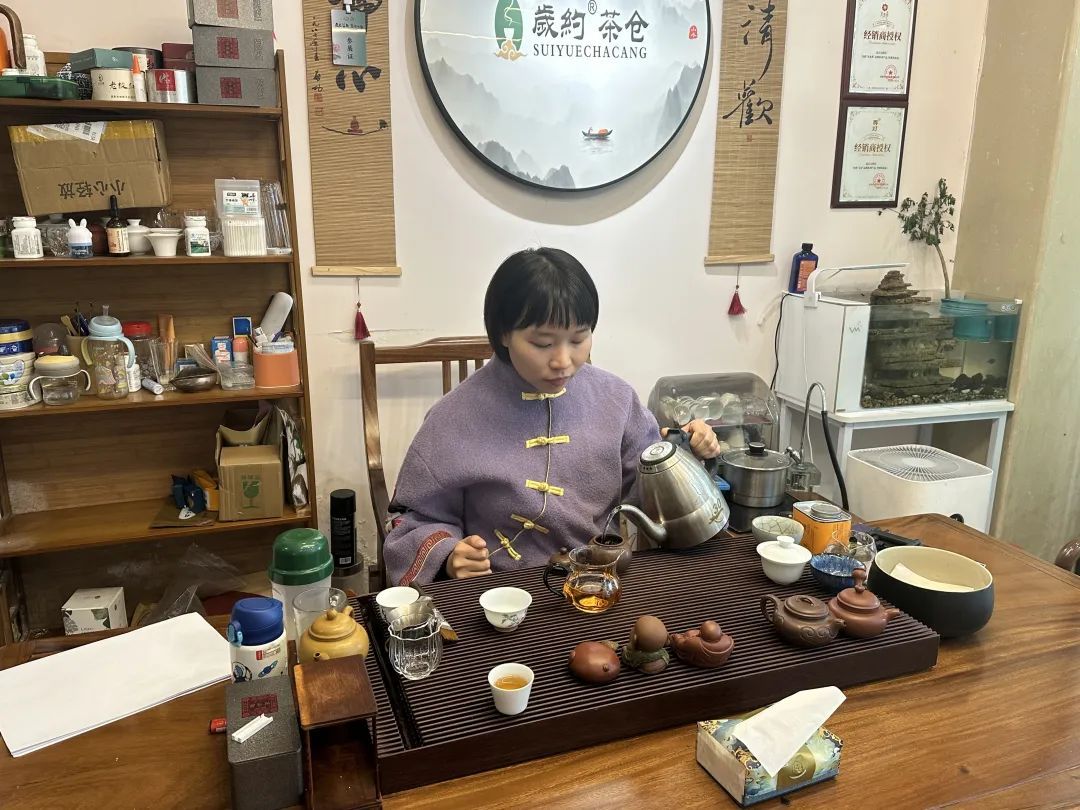 95后茶艺师温晶晶：茶香浸润的青春，新中式茶艺的传承与创新  第3张
