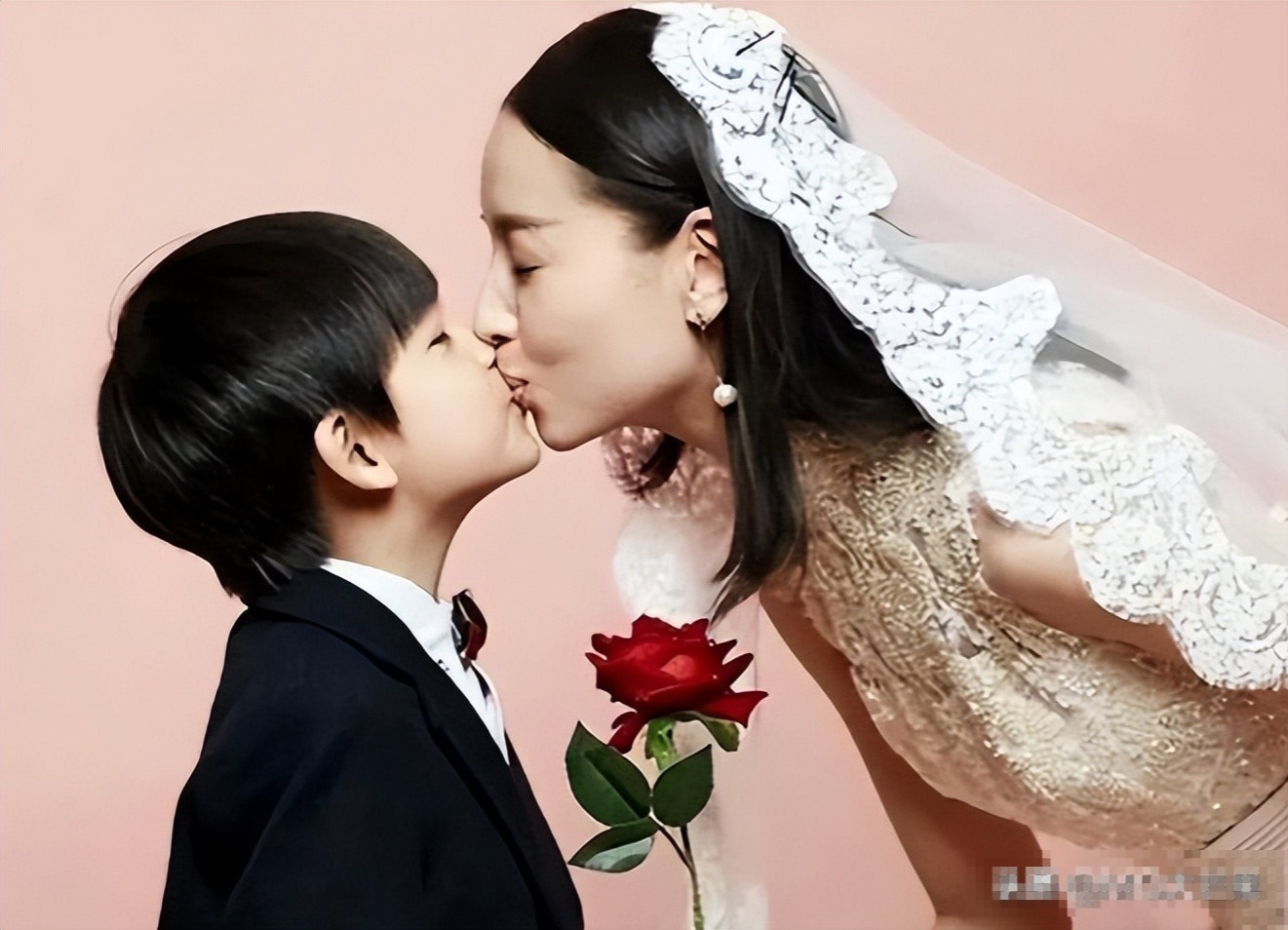 离婚后亲子照变婚纱照，董大姐自作自受被抛弃，儿子成牺牲品  第6张
