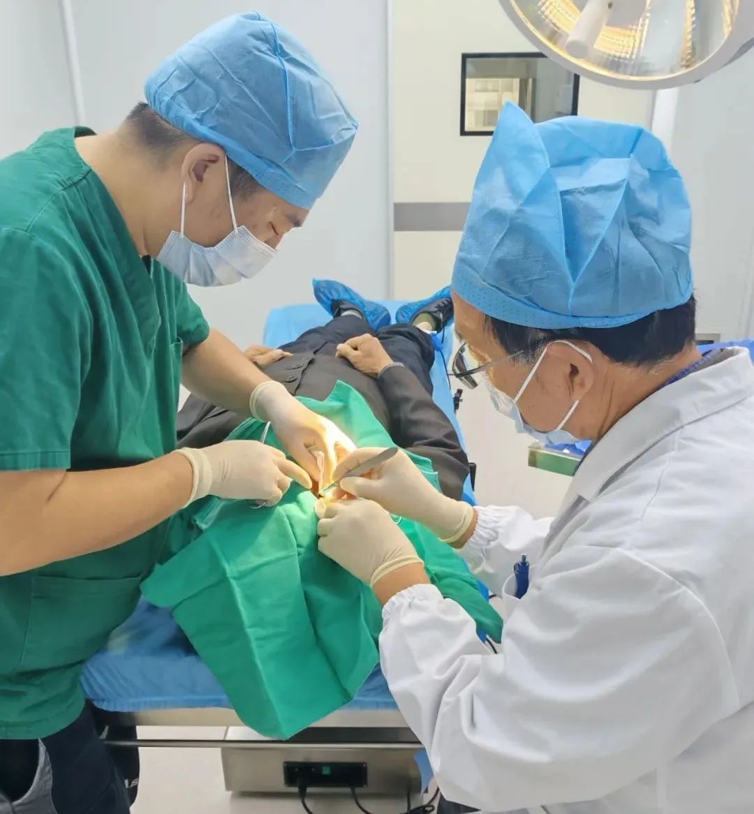 新浜镇社区卫生服务中心伤口护理门诊获赞,护士庞红宇辛勤付出受认可  第5张 新浜镇社区卫生服务中心伤口护理门诊获赞,护士庞红宇辛勤付出受认可  第5张