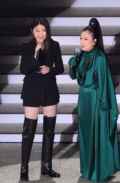 77岁汪明荃仍强势，夺走年轻人机会，引发选美选手不满  第12张