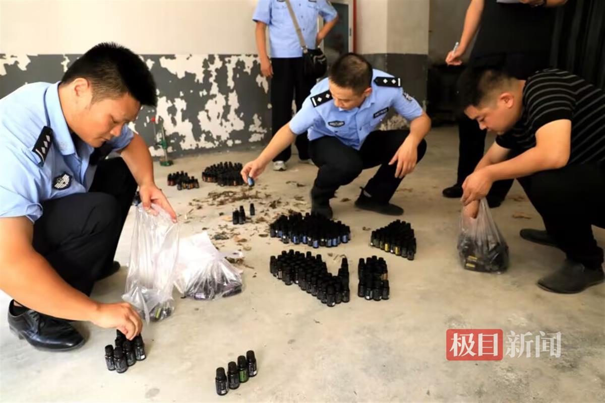 湖北通山警方成功破获销售假冒注册商标案，涉案金额达570余万元  第2张