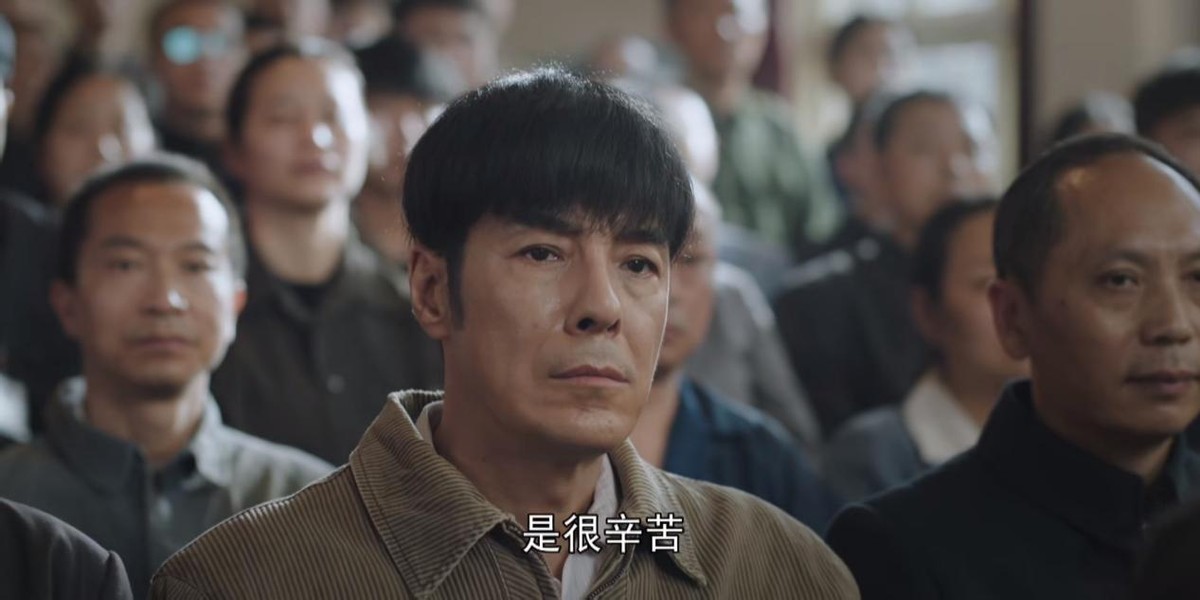 74岁刘晓庆与于和伟扮嫩翻车：明星自我感觉过于良好引发争议  第16张