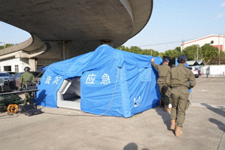 普陀区雨雪冰冻应急演练：提升防御能力，守护生命财产安全