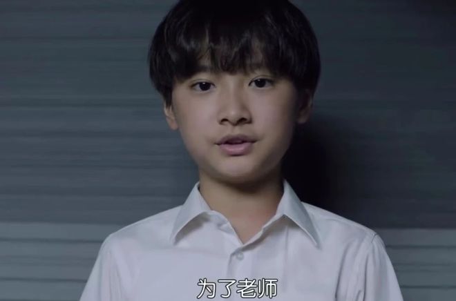 太阳星辰：悬疑港剧新高度，疯癫反派与超前台词引爆热议  第5张