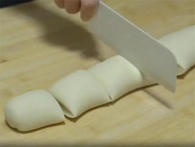 夏日甜蜜新吃法：桃子馅饼制作指南，一周三次的美味享受  第5张