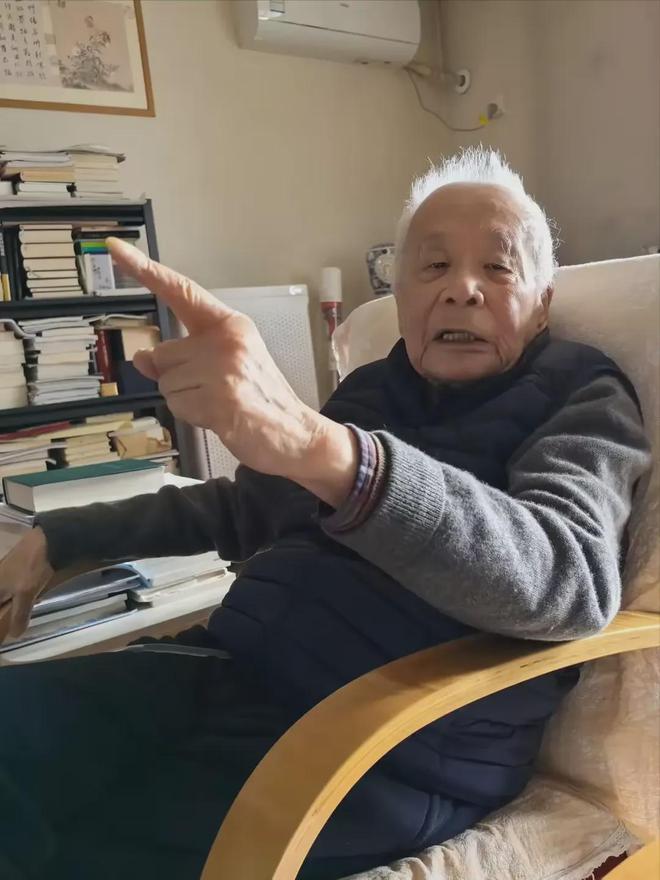 何祚庥院士强烈批判极左势力，呼吁打击极左思潮以振兴经济  第8张