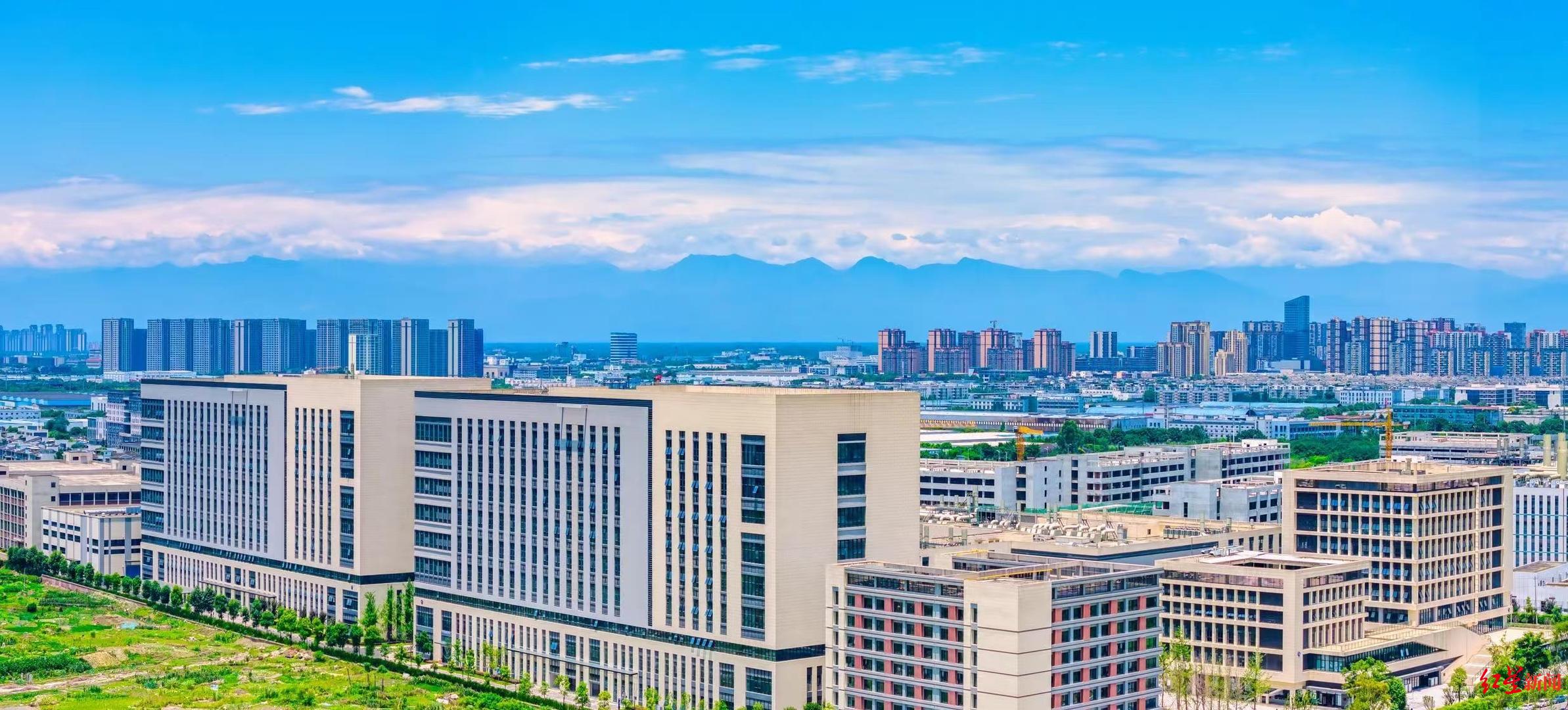 成都市温江区推进立园满园行动暨企业发展大会成功召开，16个项目签约总投资85亿元  第2张