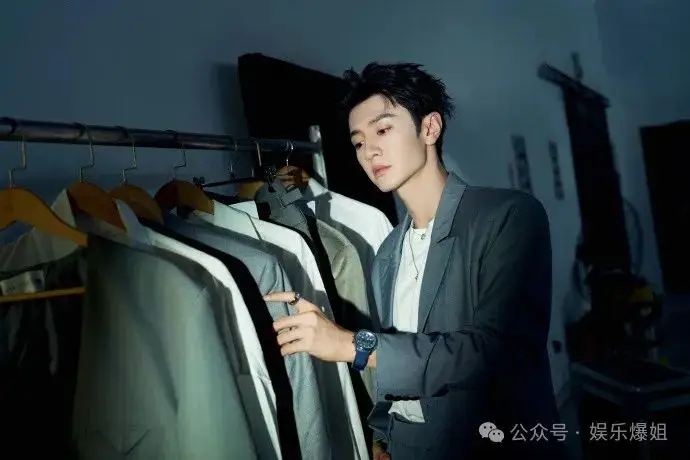 白鹿赵露思虞书欣田曦薇周也排名揭秘,AI换脸费用解析 第5张 白鹿赵露思虞书欣田曦薇周也排名揭秘,AI换脸费用解析 第5张