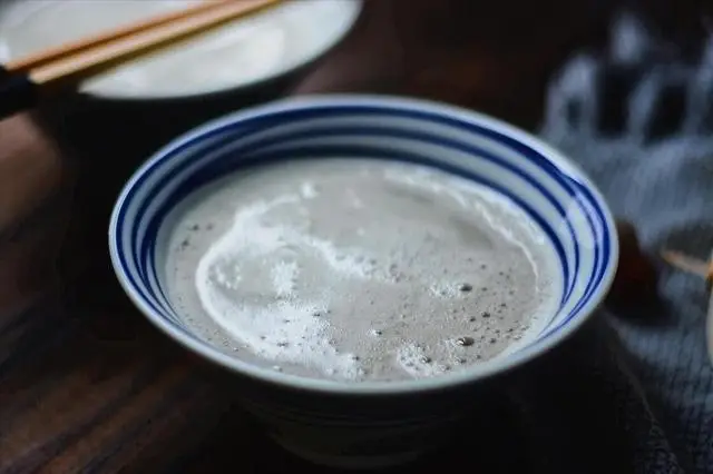 黑豆：人体清洁工，隔天吃一次，补肾补阳气，抗衰老显年轻  第4张