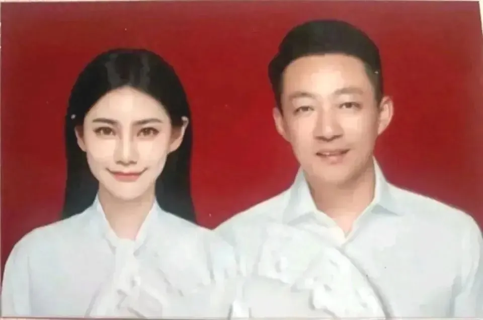 大S与汪小菲离婚后各自闪婚，具俊晔刺青婚戒，汪小菲晒新婚证  第4张