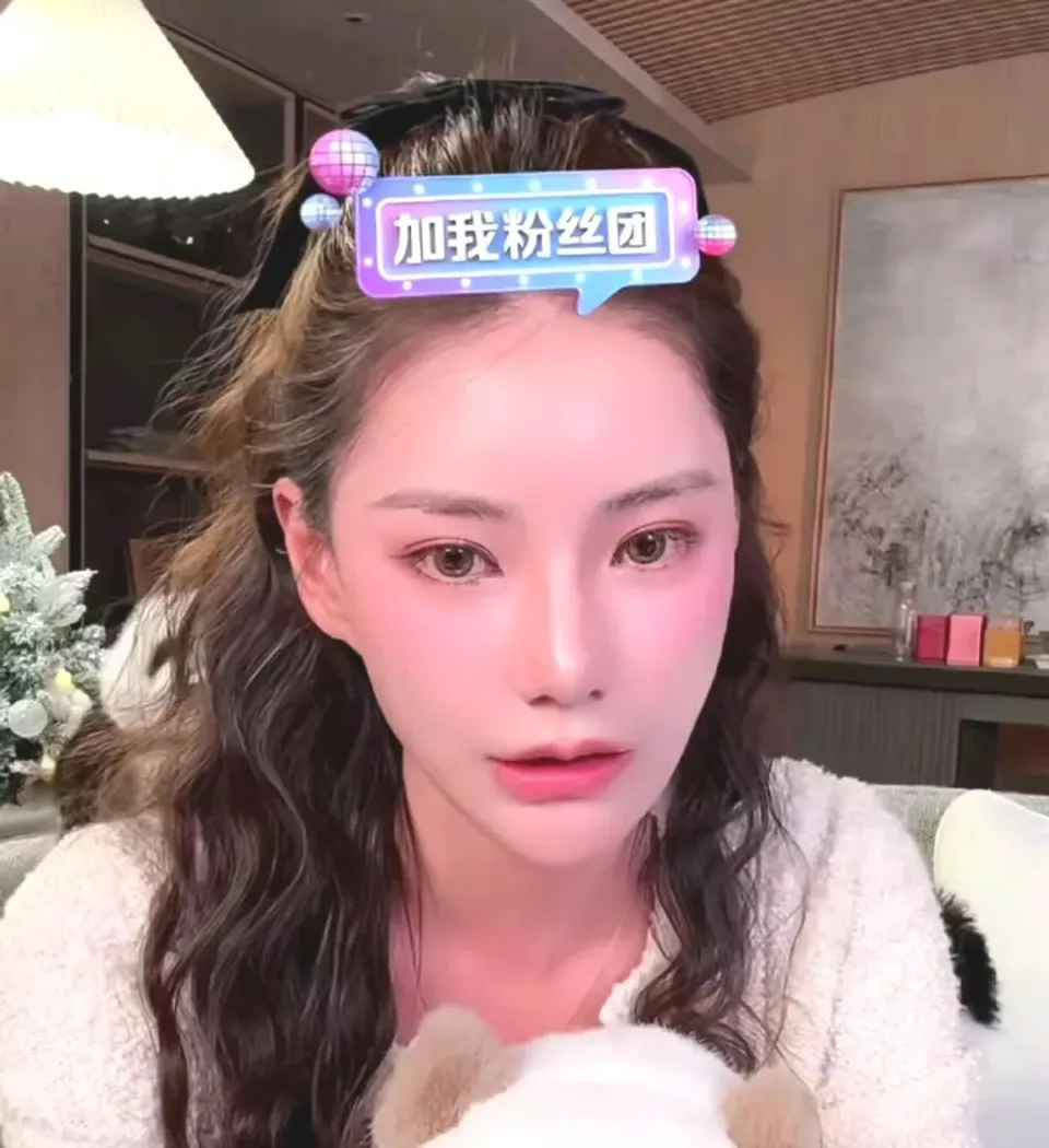 大S与汪小菲离婚后各自闪婚，具俊晔刺青婚戒，汪小菲晒新婚证  第8张