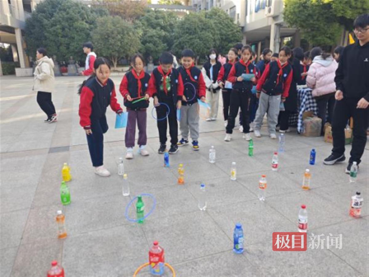 武汉市旅游学校举办文旅武汉主题中小学生职业体验日，启蒙职业理想  第3张