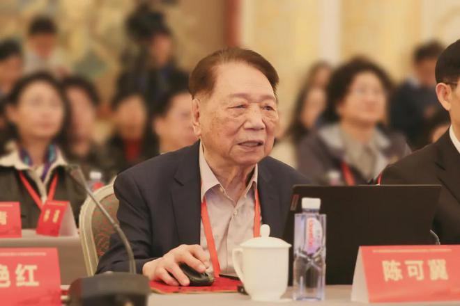 2024年第十次思想传承座谈会暨从医七十五周年学术研讨会在京盛大举行  第2张