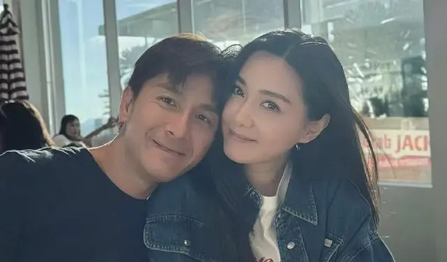 汤洛雯婚后工作骤减引猜测，现身好友面包店开业或暗示怀孕传闻  第6张