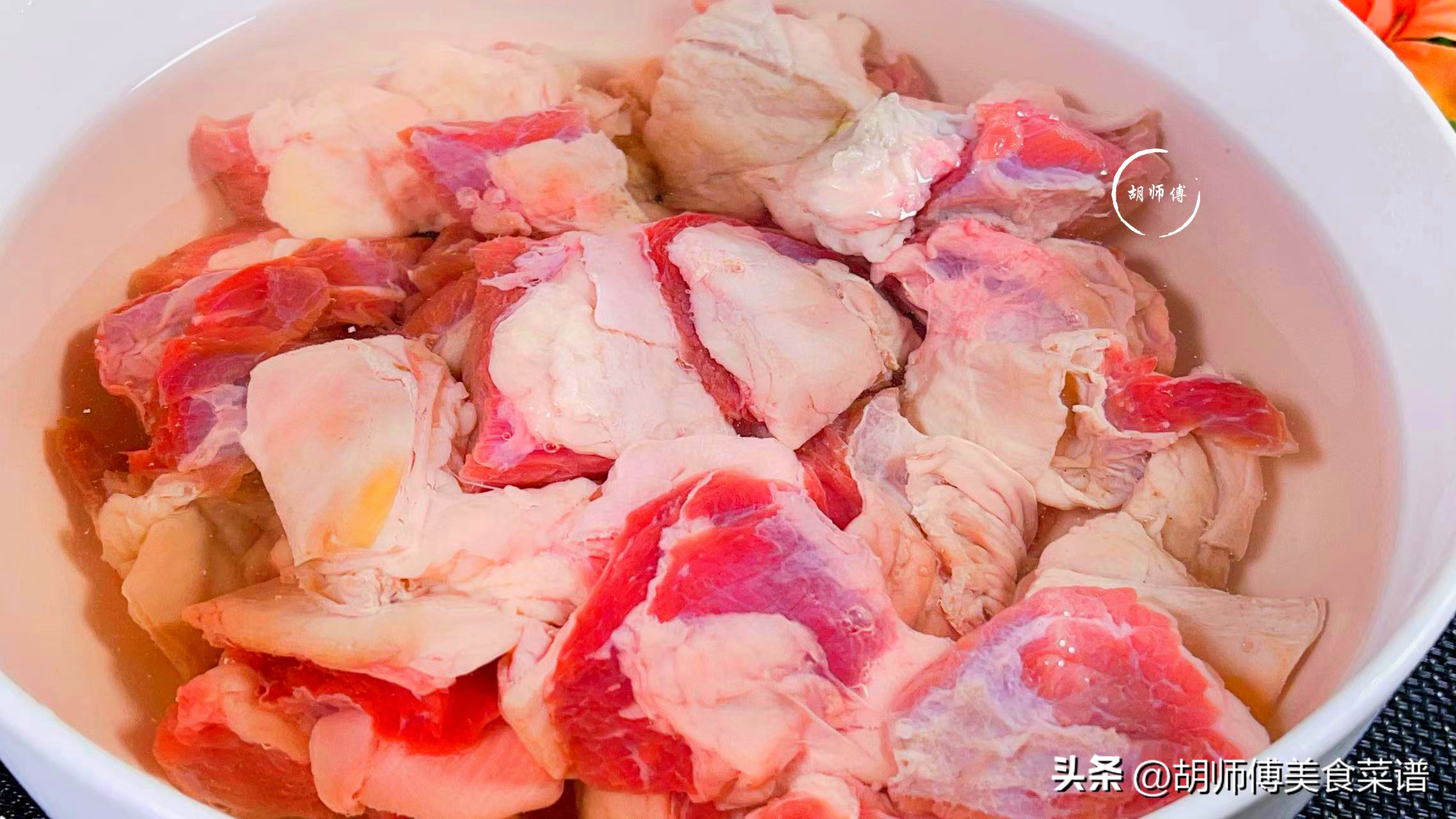 如何炖出软烂入味的牛肉：掌握3个关键技巧，让牛肉香味绝  第3张